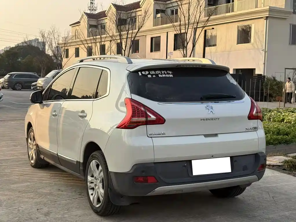 Peugeot 3008 2014 — фото 13