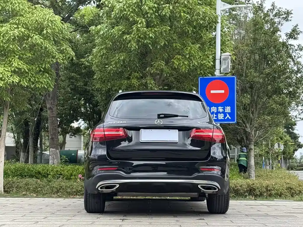 Mercedes-Benz GLC 2018 — фото 8