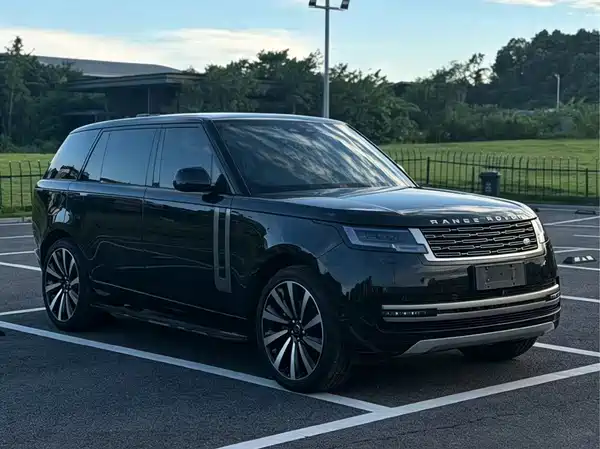 Land Rover Range Rover 2023