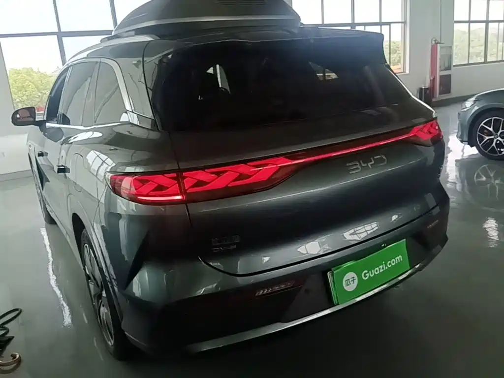 BYD Tang L 2025