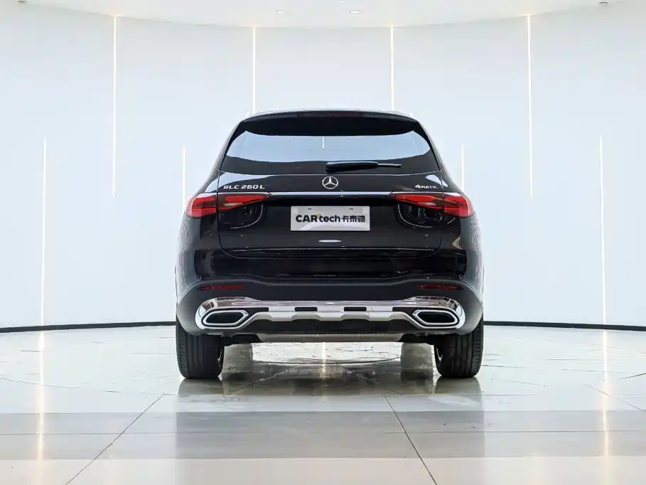 Mercedes-Benz GLC 2025