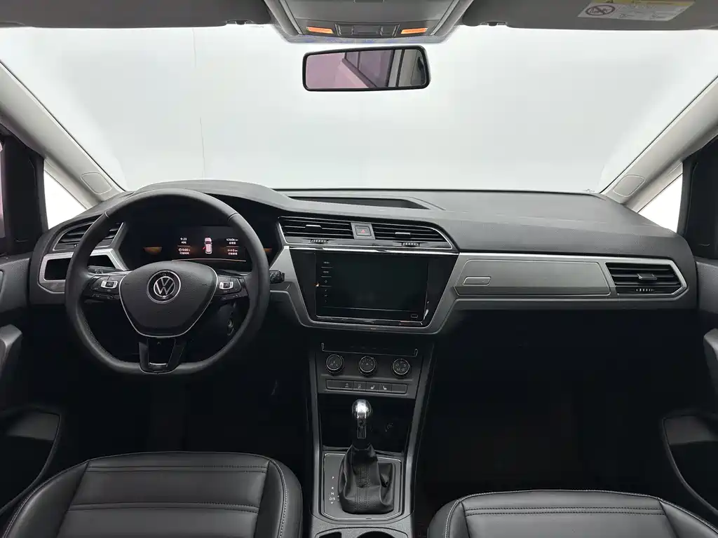 Volkswagen Touran 2024