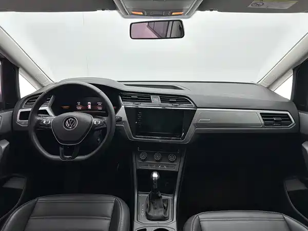Volkswagen Touran 2024