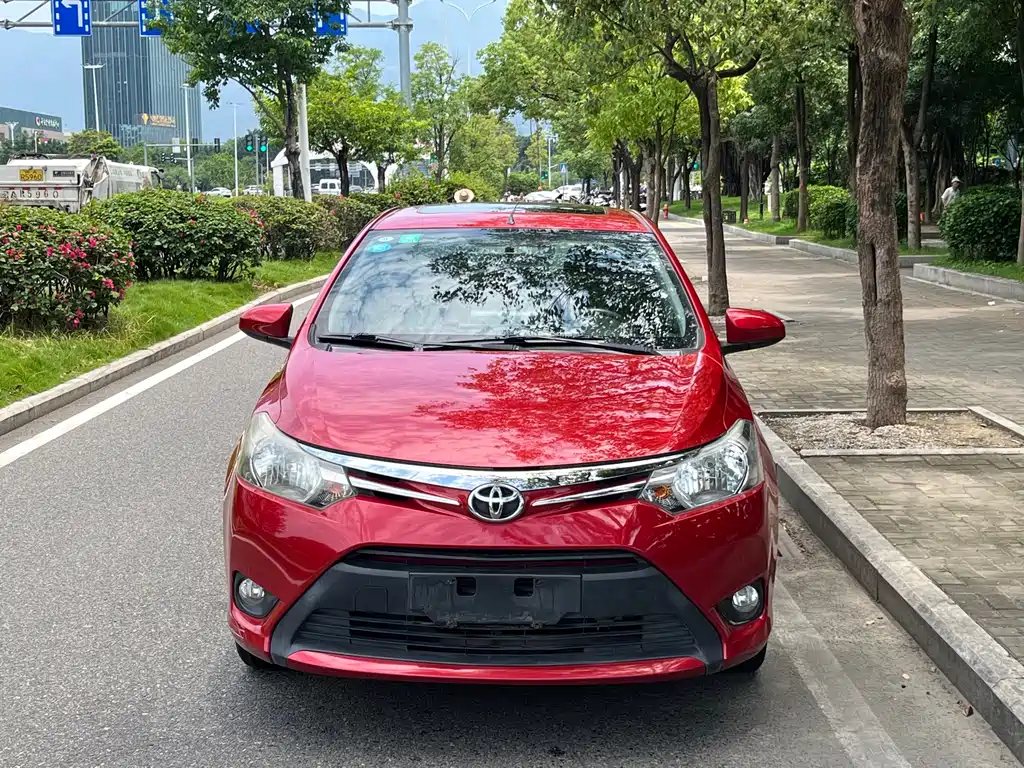 Toyota Vios 2014 — фото 2
