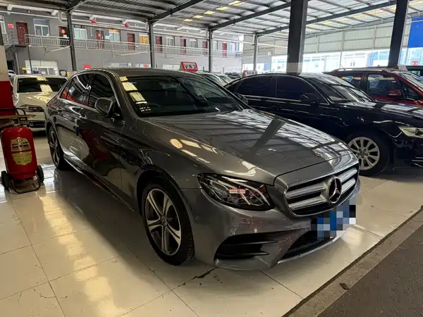 Mercedes-Benz E-Class 2020