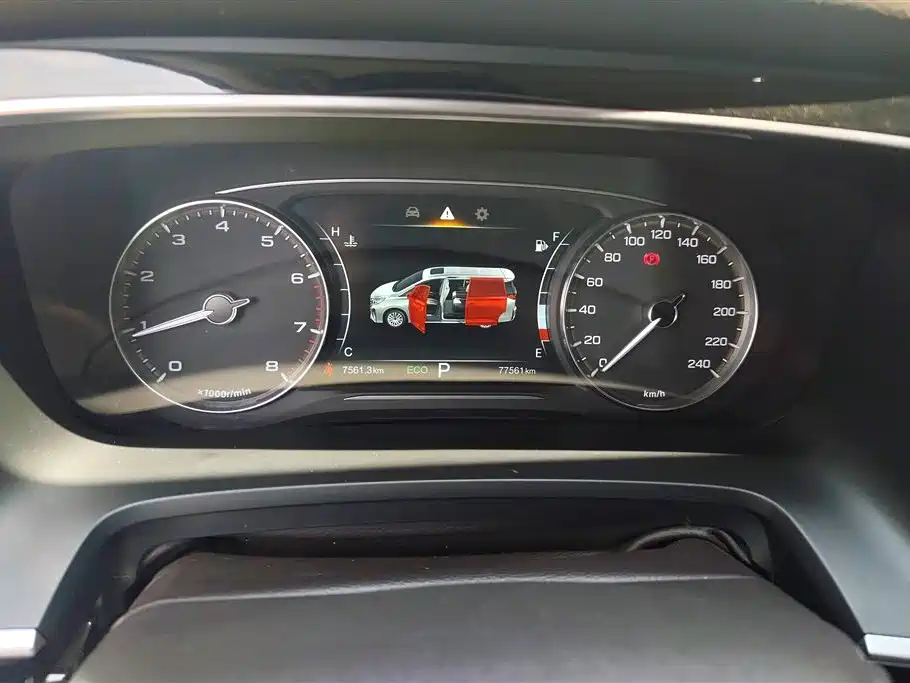 GAC Motor Trumpchi M8 2020 — фото 14