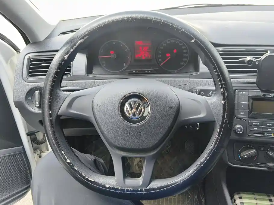 Volkswagen Santana 2022 — фото 15