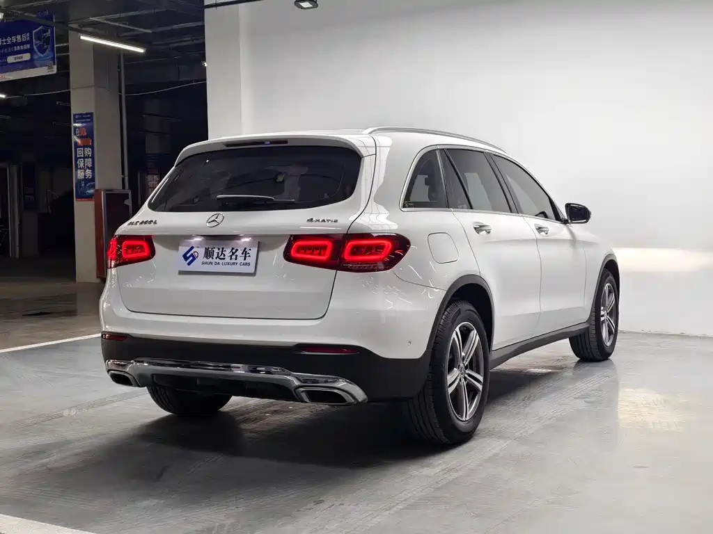 Mercedes-Benz GLC 2022 — фото 12