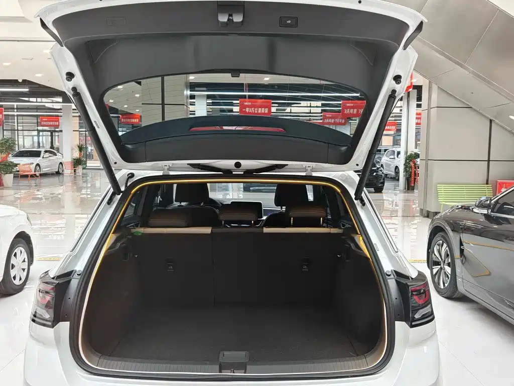 Volkswagen T-Roc 2024 — фото 13