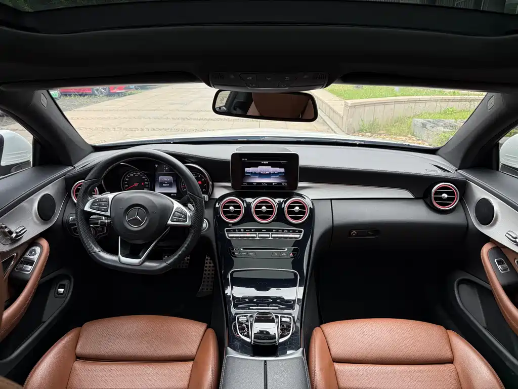 Mercedes-Benz C-Class 2018 — фото 10