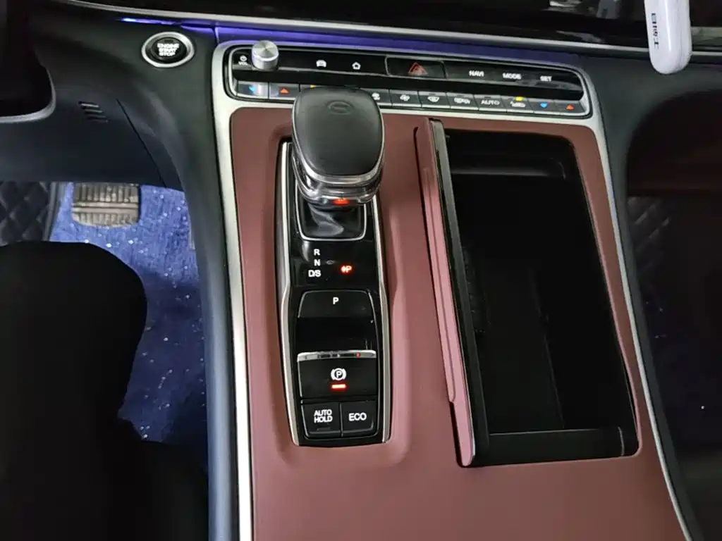 GAC Motor Trumpchi M8 2020 — фото 14