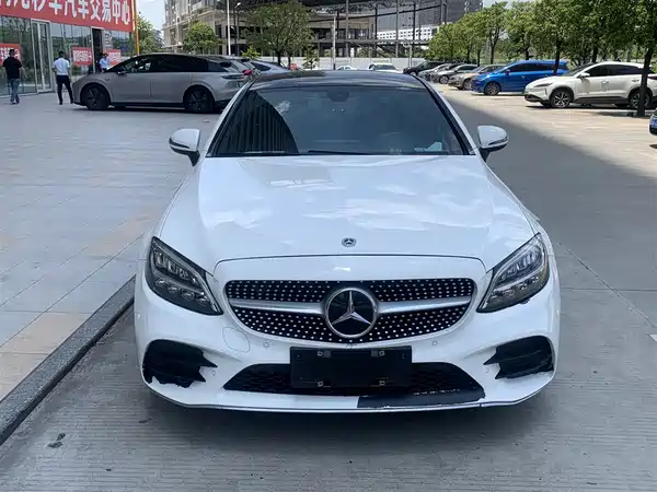 Mercedes-Benz C-Class 2022