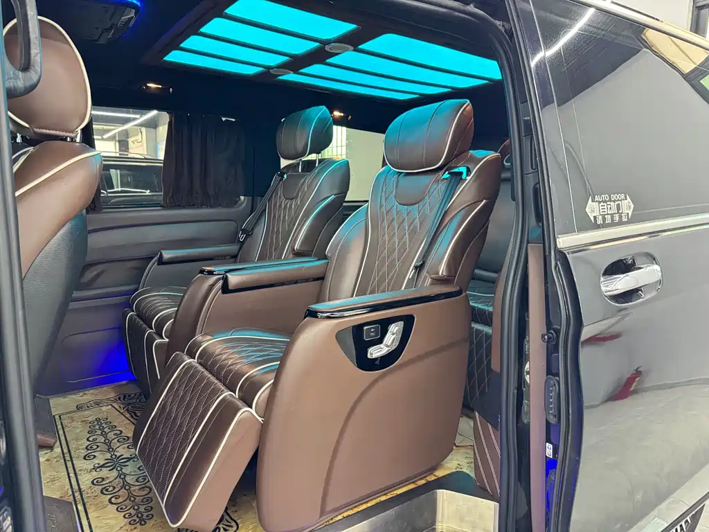 Mercedes-Benz Vito 2020 — фото 10