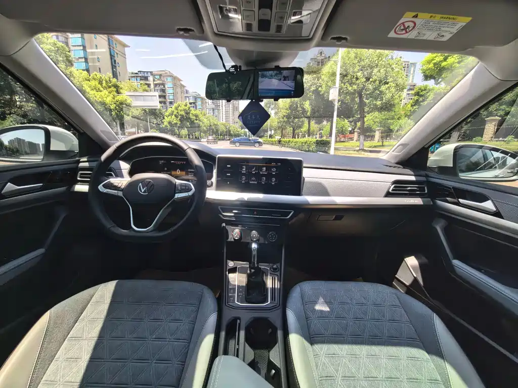 Volkswagen Lavida 2023