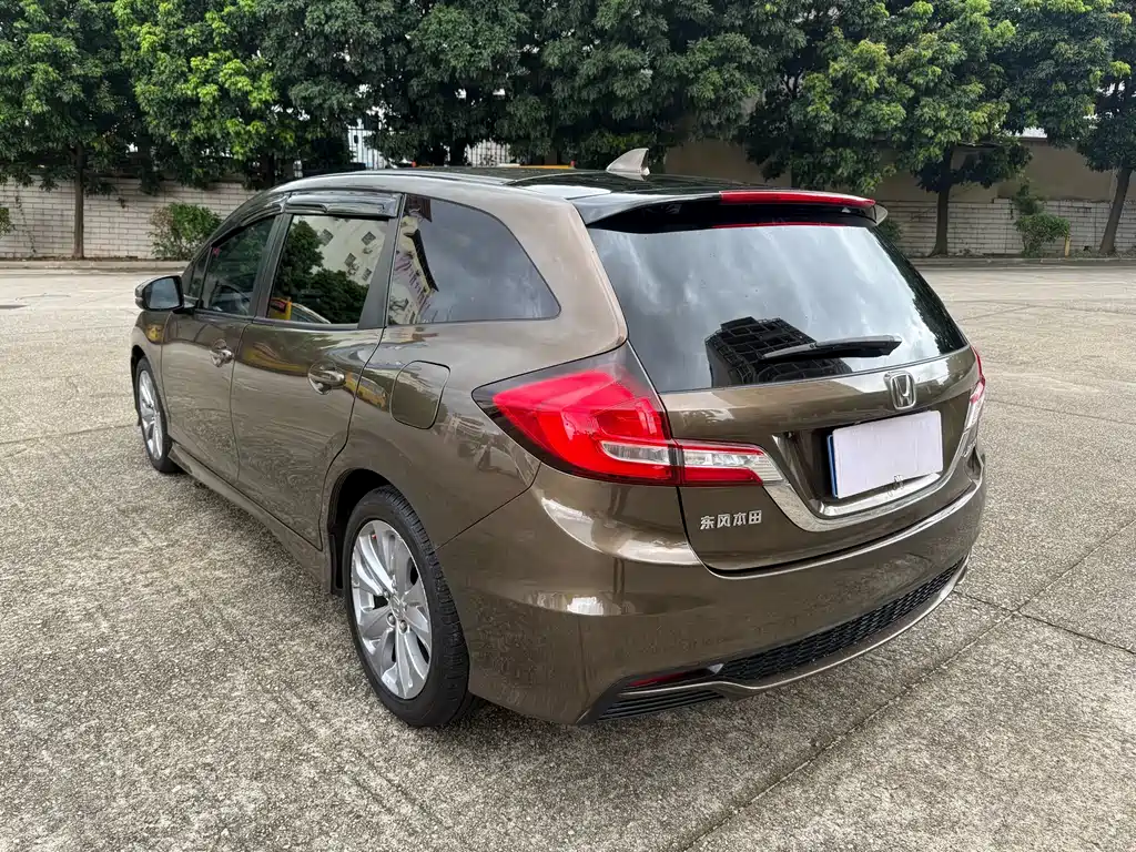 Honda Jade 2017 — фото 13