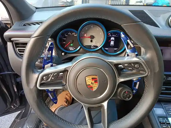Porsche Macan 2022