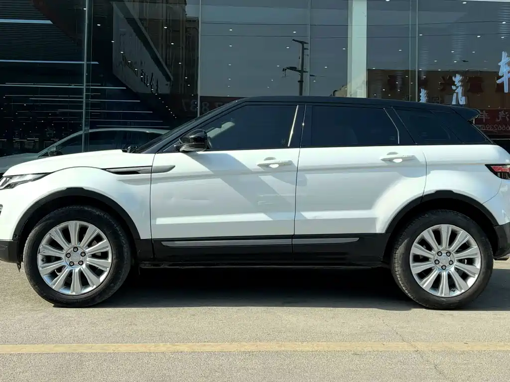 Land Rover Evoque 2018 — фото 3