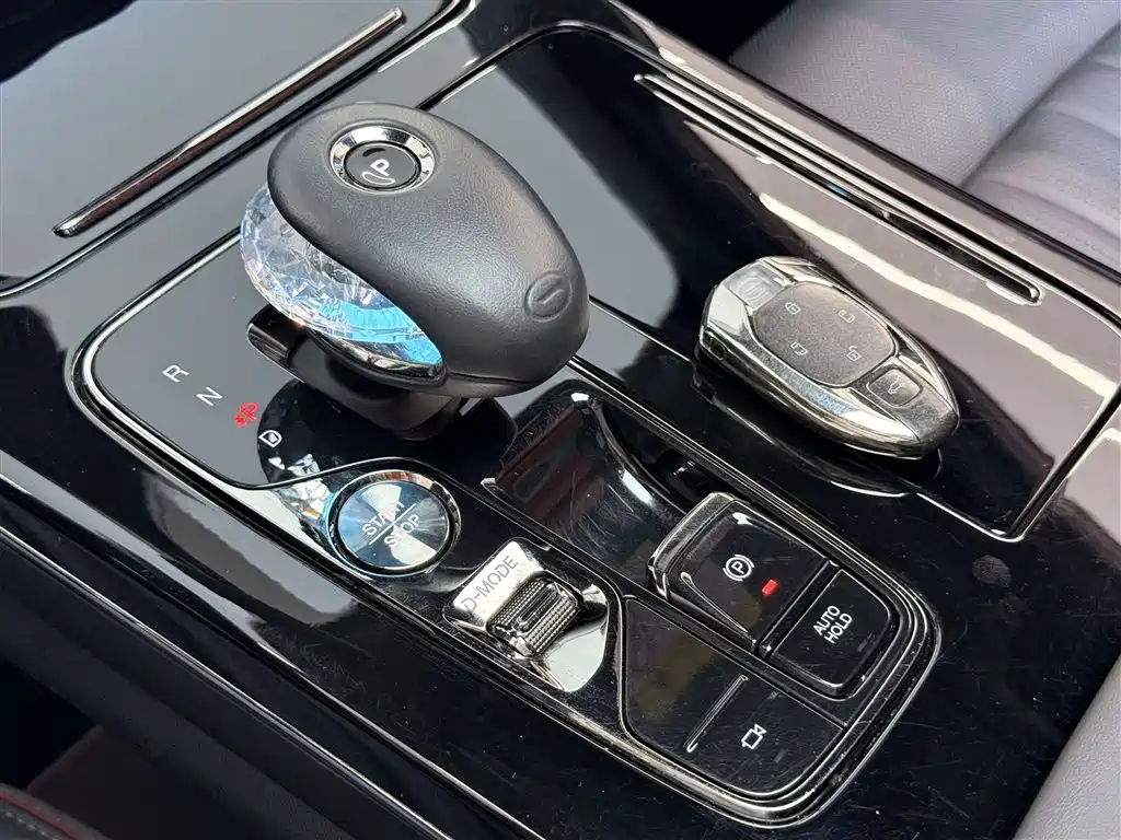 GAC Motor Trumpchi M8 2023 — фото 28