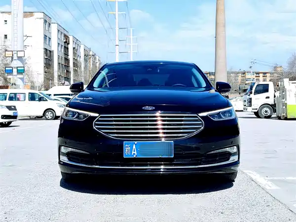 Ford Taurus 2019