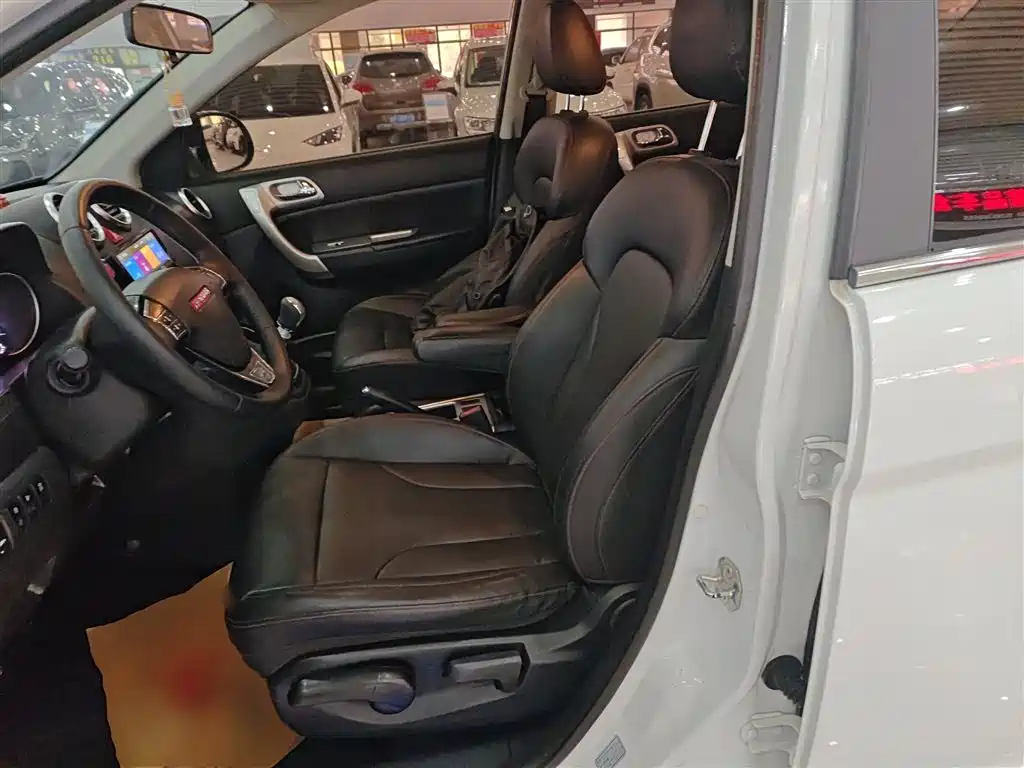 Haval H6 2015 — фото 15