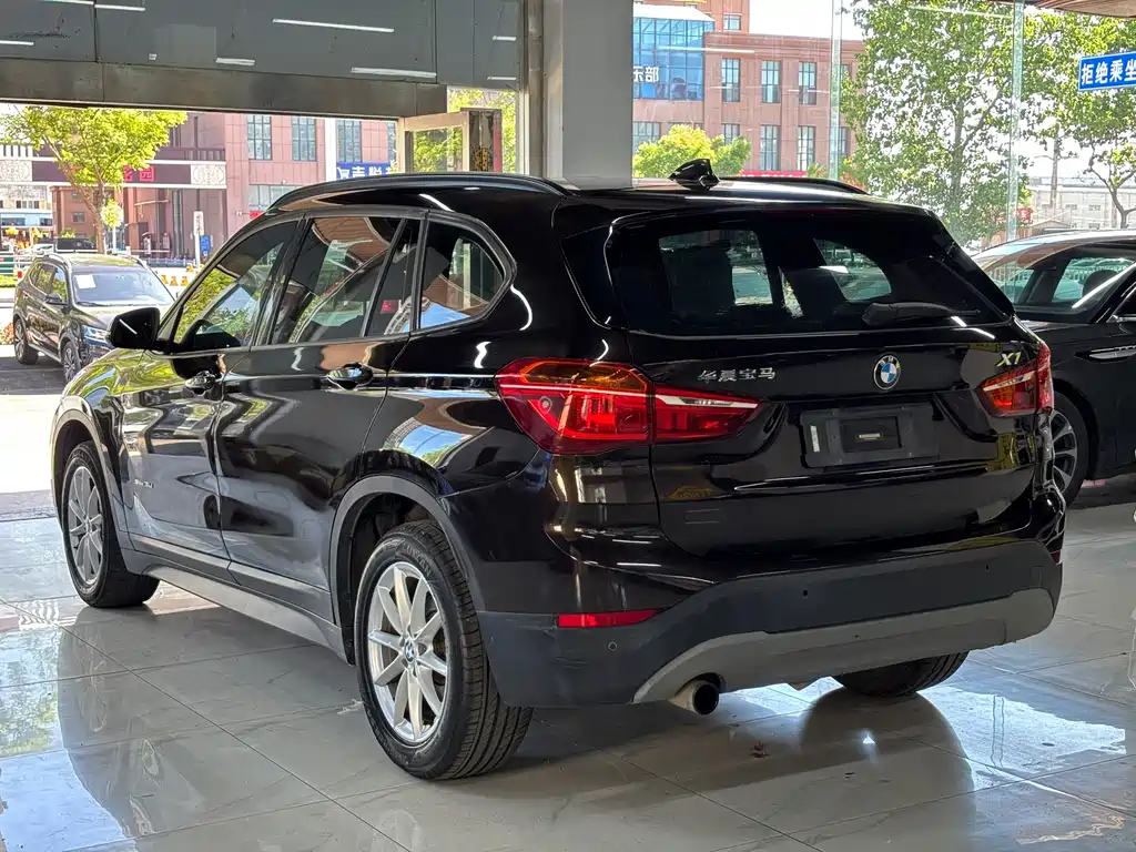 BMW X1 2016 — фото 6
