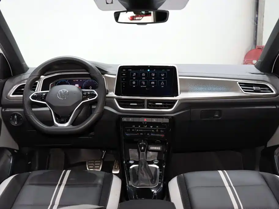 Volkswagen T-Roc 2024 — фото 12
