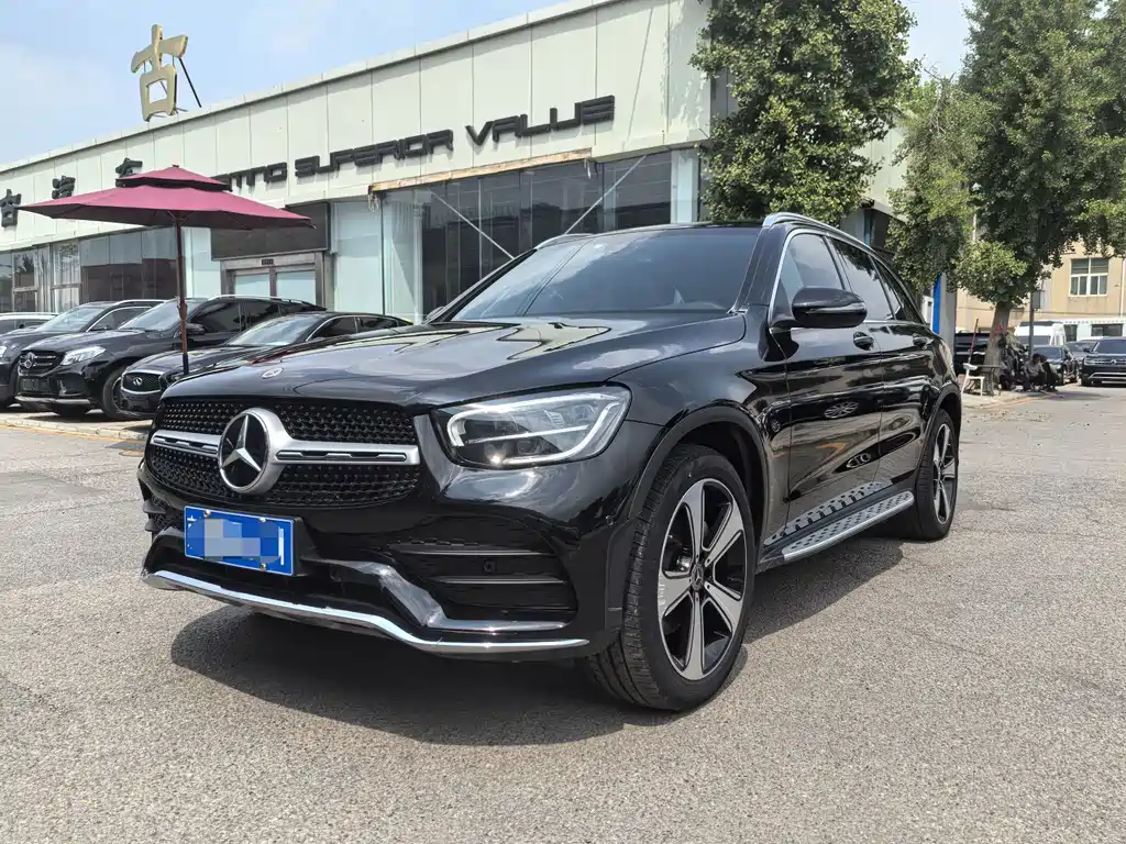 Mercedes-Benz GLC 2023
