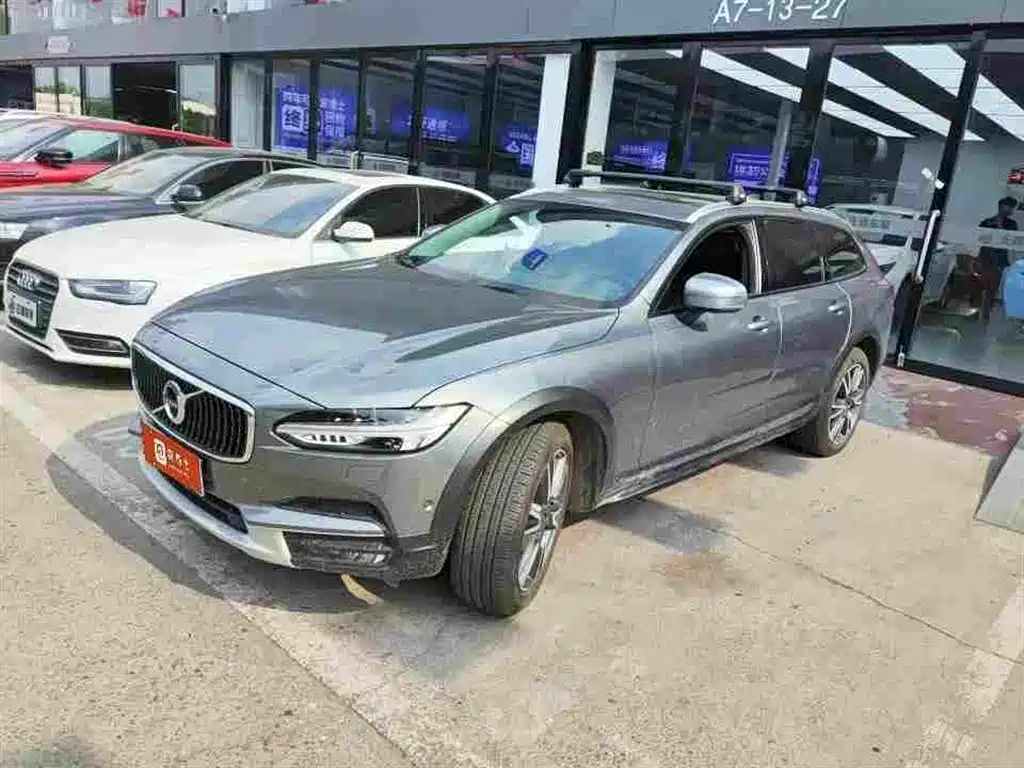 Volvo V90 2019 — фото 1