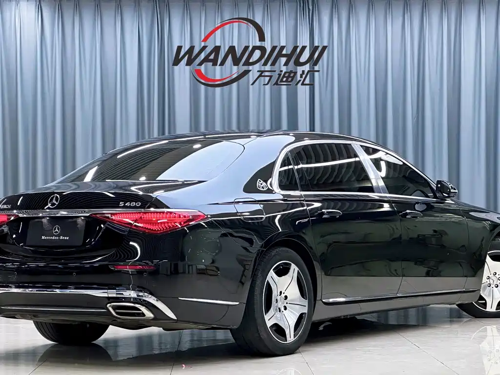 Mercedes-Benz Maybach S-Class 2023 — фото 32
