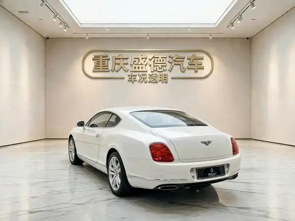 Bentley Flying Spur 2010