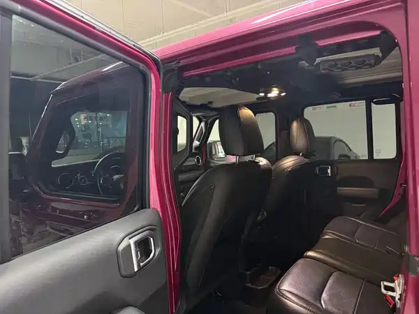 Jeep Wrangler 2024
