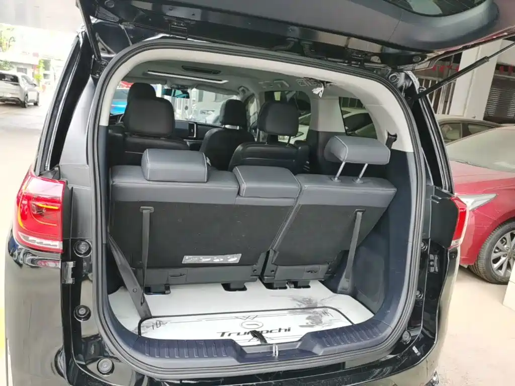 GAC Motor Trumpchi M8 2022 — фото 19