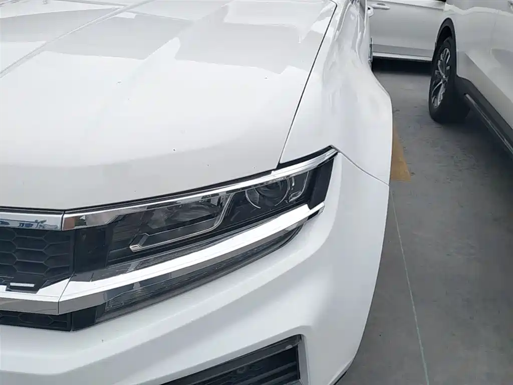 Zotye X7 2018 — фото 24
