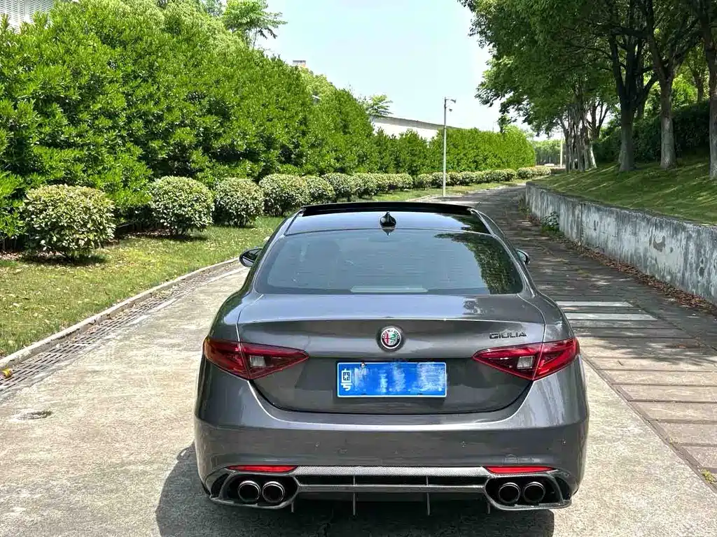 Alfa Romeo Giulia Juliet 2020 — фото 8