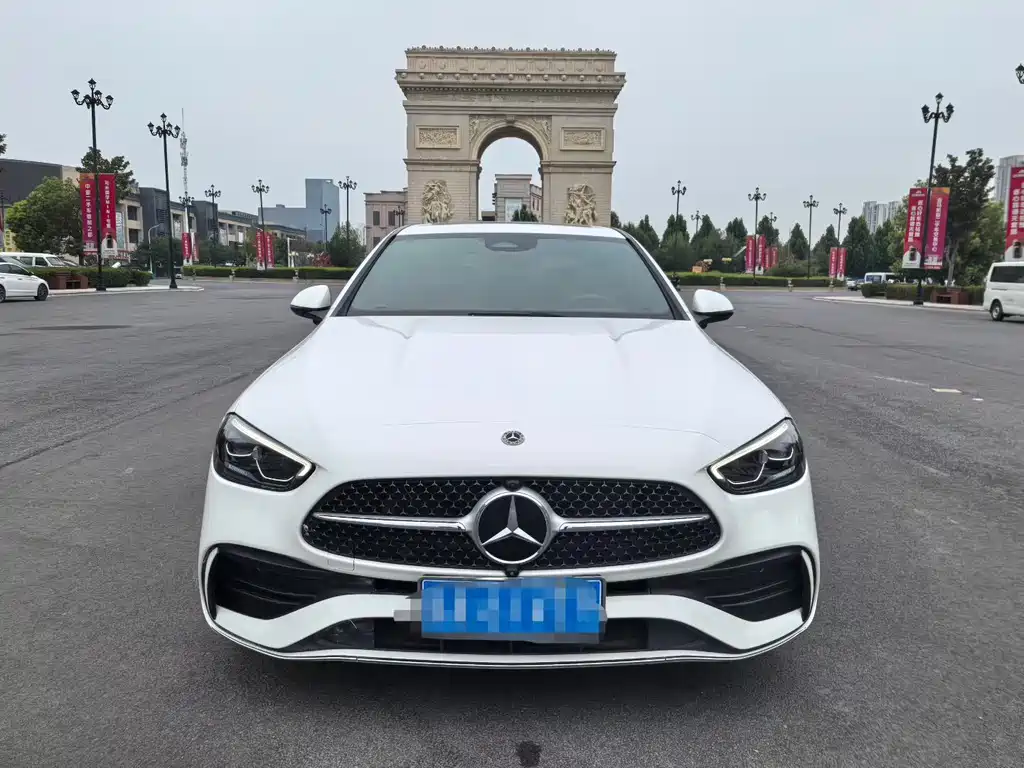 Mercedes-Benz C-Class 2022