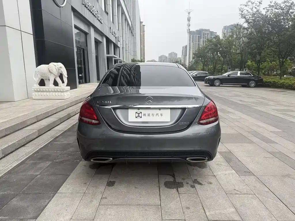 Mercedes-Benz C-Class 2018
