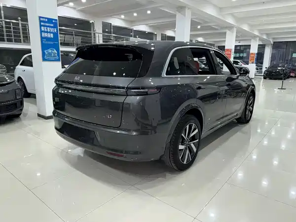 Li Auto L7 2024