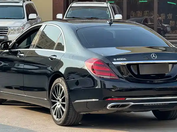 Mercedes-Benz S-Class 2015