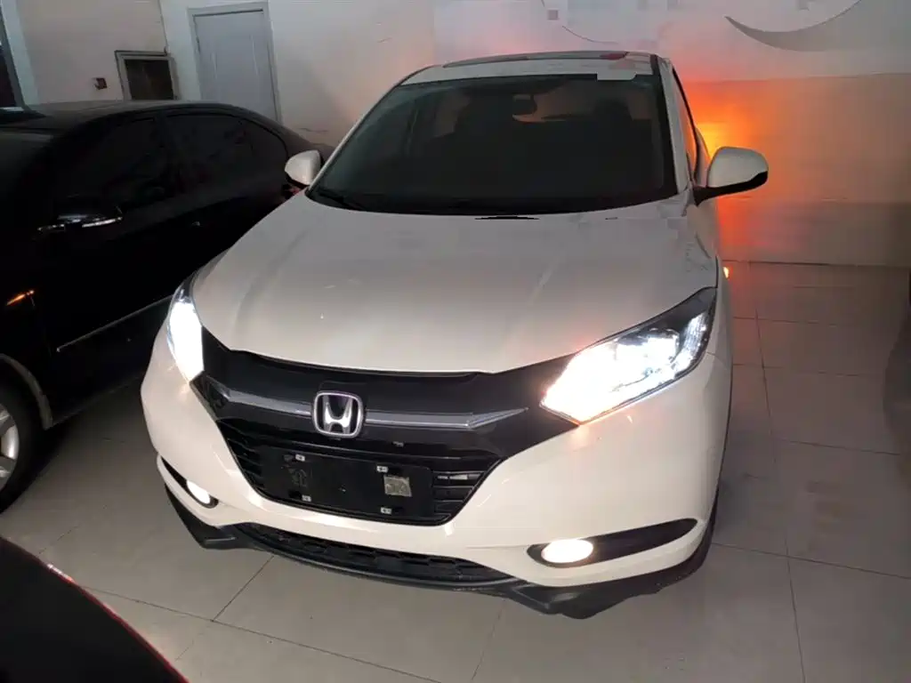 Honda Vezel 2019 — фото 3
