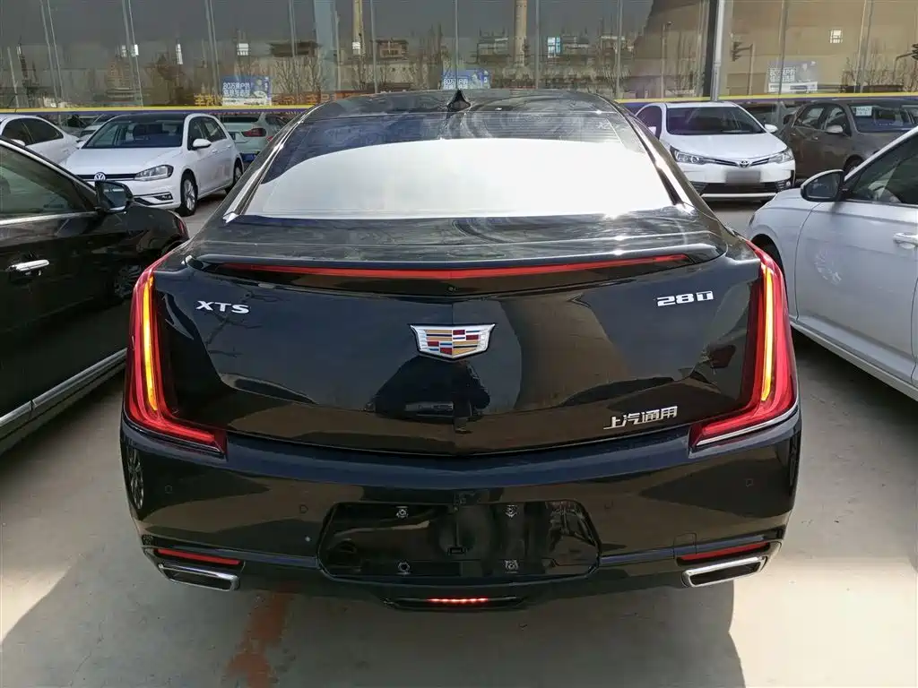 Cadillac XTS 2018 — фото 6