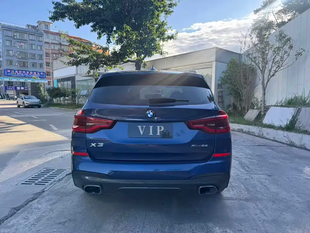 BMW X3 2018 — фото 8