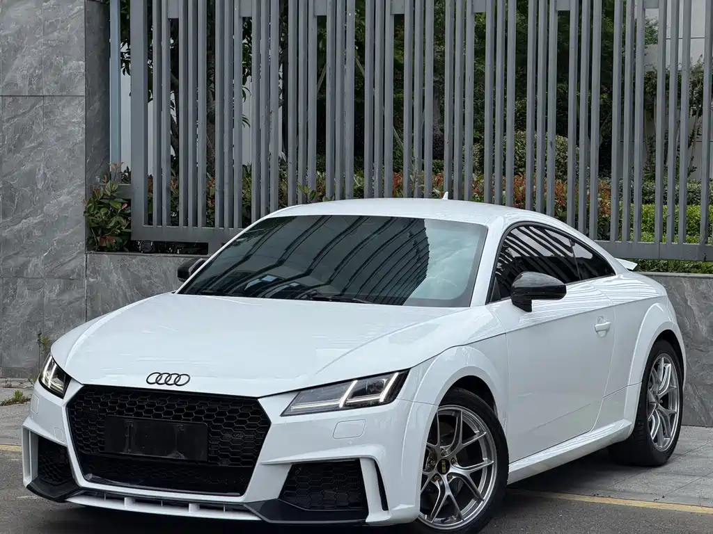 Audi TT 2016