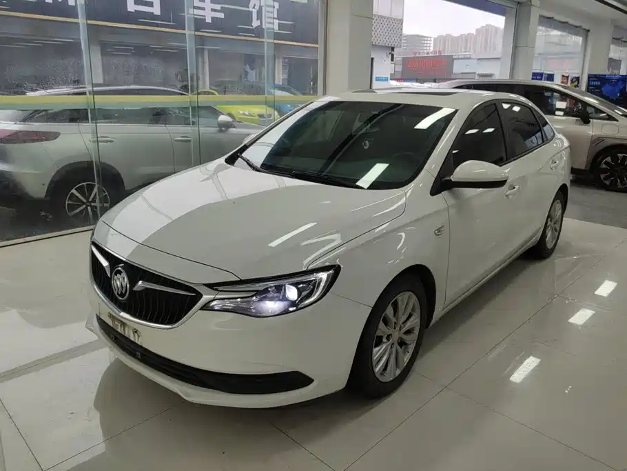 Buick Excelle GT 2020 — фото 1