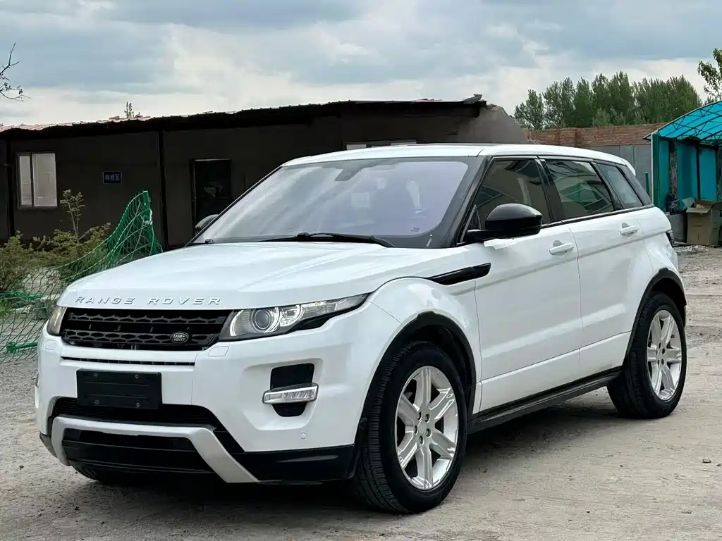Land Rover Evoque 2015 — фото 1