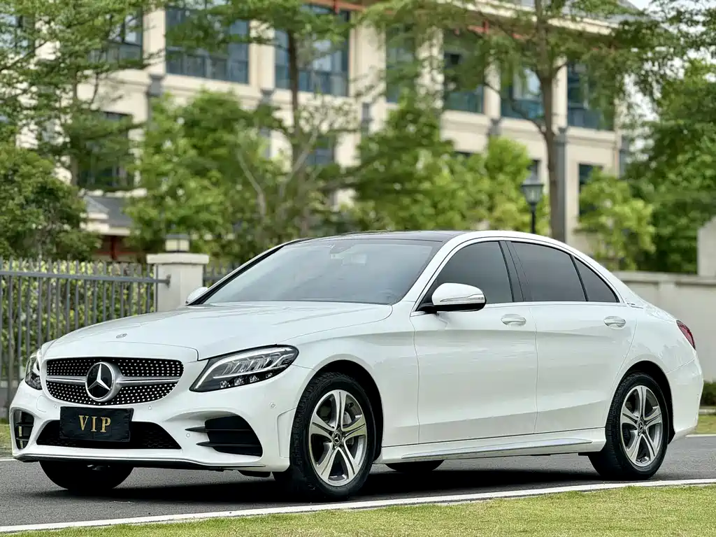 Mercedes-Benz C-Class 2020 — фото 1