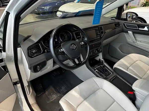 Volkswagen Golf Jialu 2019