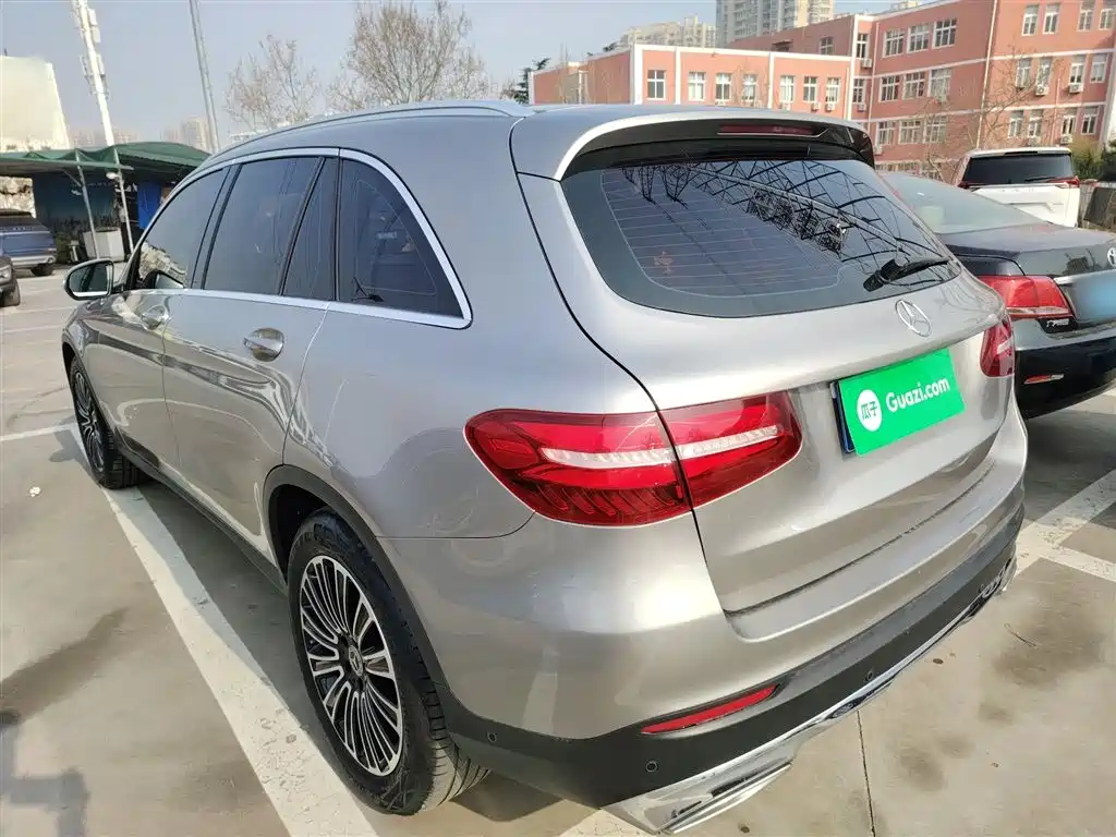 Mercedes-Benz GLC 2019 — фото 23