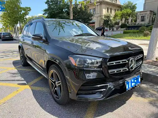 Mercedes-Benz GLS 2023