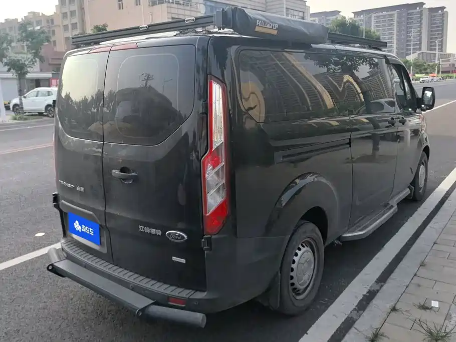 Ford Transit 2022