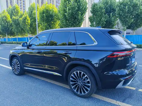 Geely Xingyue L 2025